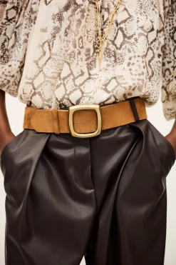 BIANCA cinturón ancho € 130