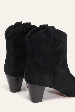 CASEY BOTAS