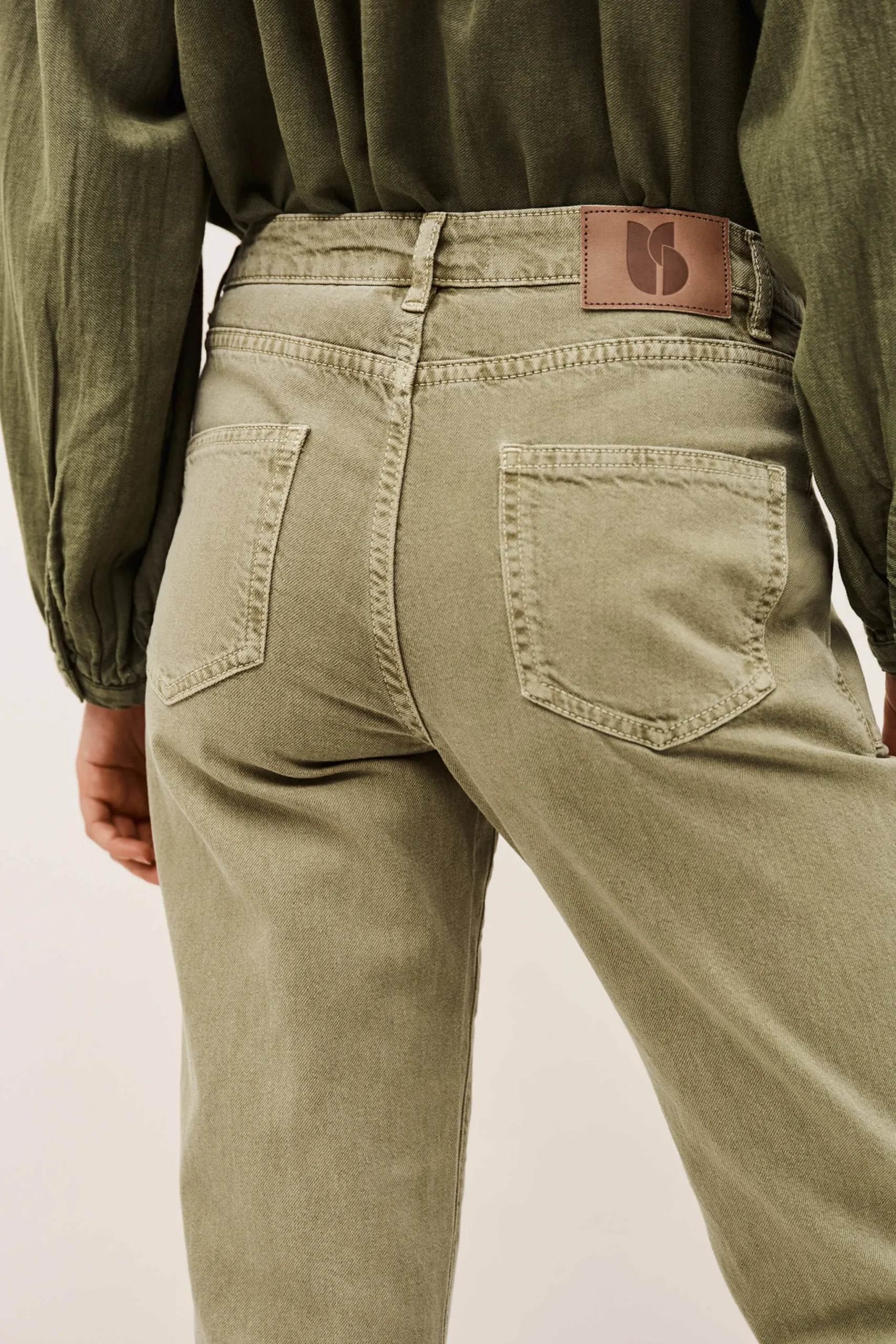 FALLY vaqueros slim € 175