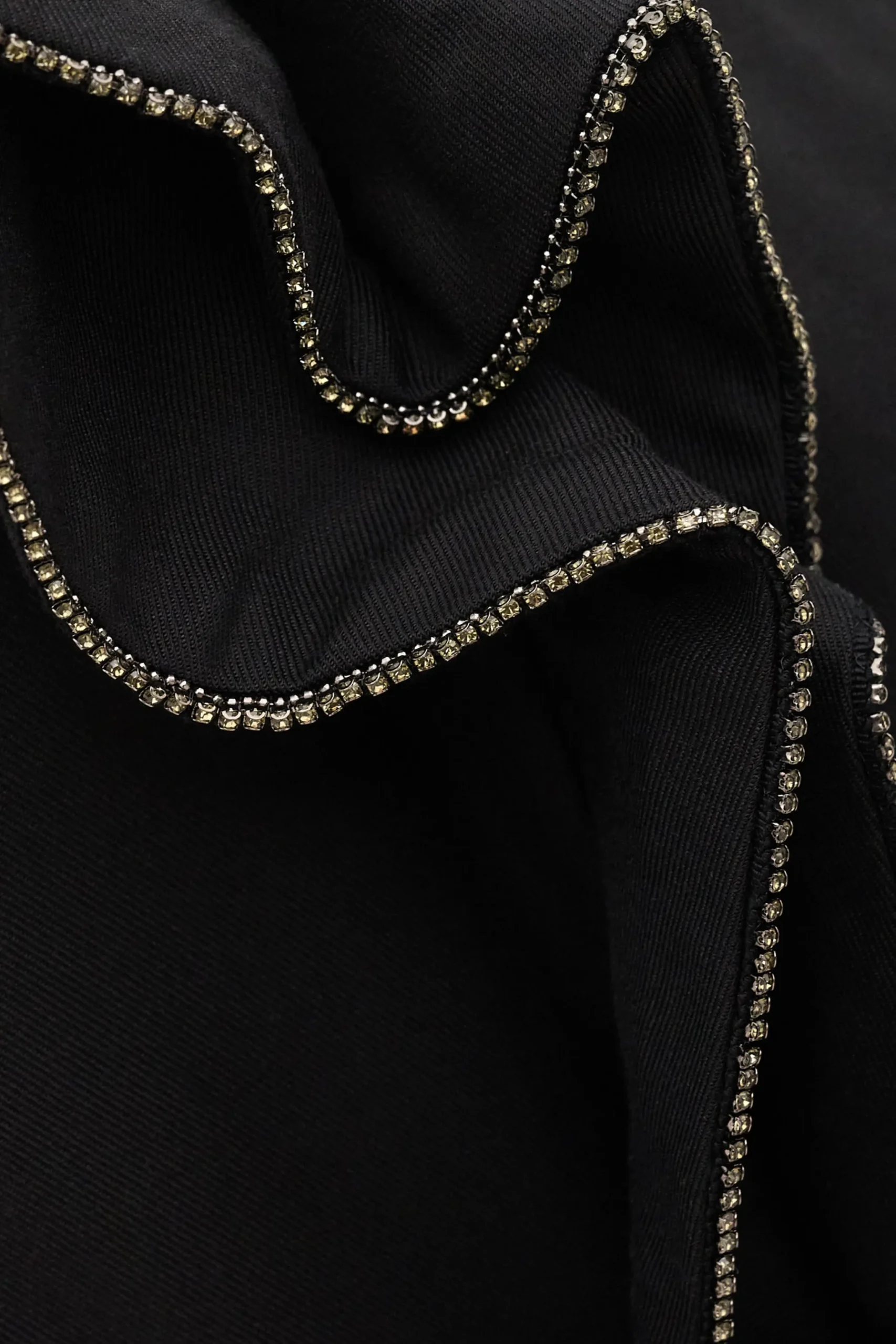 SILLA vestido one shoulder con volante