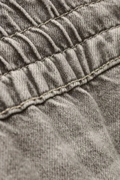YIMA pantalón ancho acampanado € 185